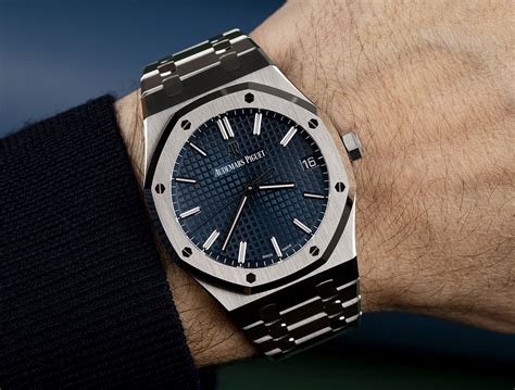 audemars piguet oo.1220st royal oak|audemars piguet bracelet price.